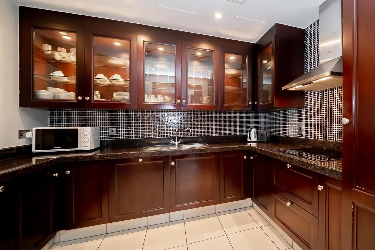Higuests - Spacious Apt With Private Balcony In Old Town Dubai 0*,  United Arab Emirates