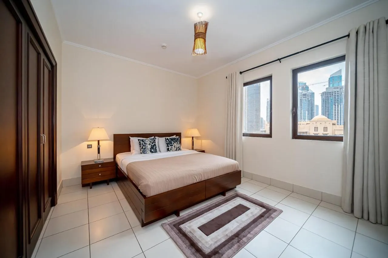 Higuests - Spacious Apt With Private Balcony In Old Town Dubai United Arab Emirates