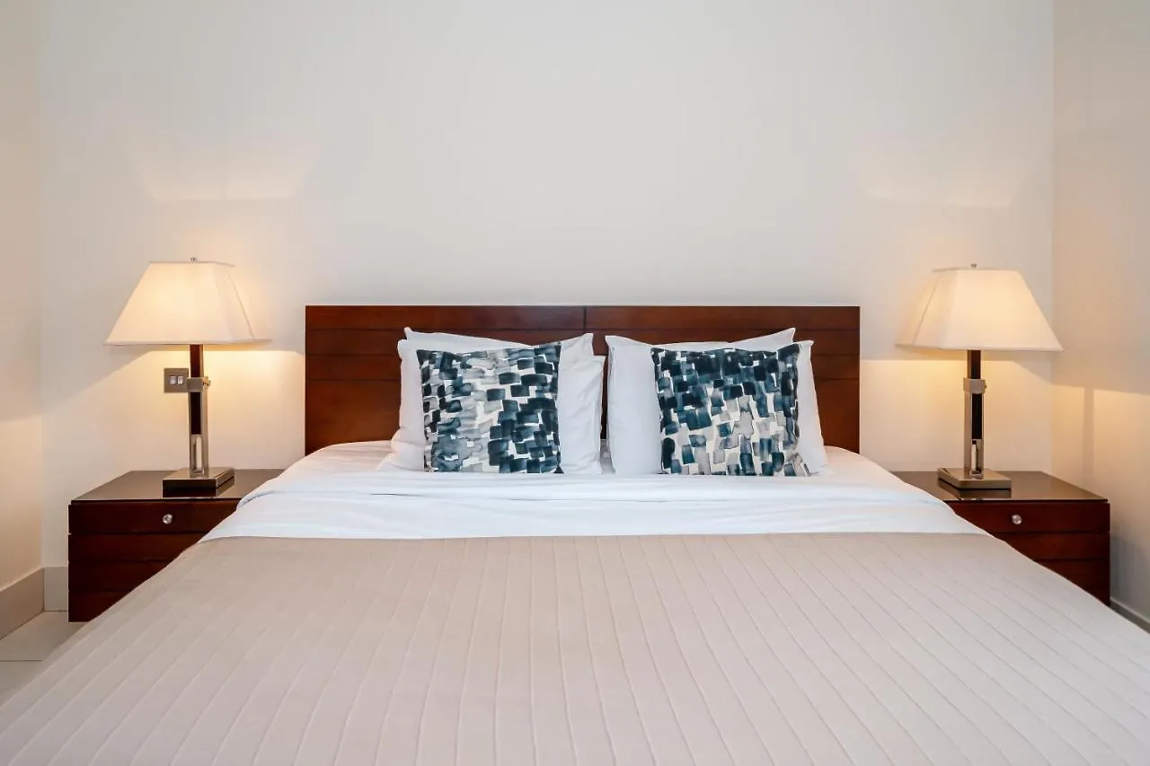 Apartment Higuests - Spacious Apt With Private Balcony In Old Town Dubai